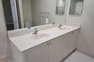 8433 SW 25th Ct, Miramar, FL 33025 - Photo 10