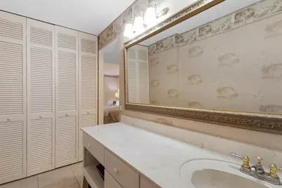 1147 Hillsboro Mile #307, Pompano Beach, FL 33062 - Photo 20