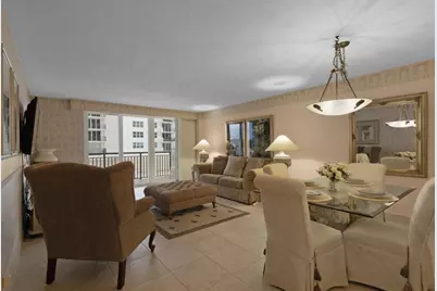 1147 Hillsboro Mile #307, Pompano Beach, FL 33062 - Photo 8