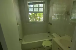 236 NE 28th St, Miami, FL 33137 - Photo 6