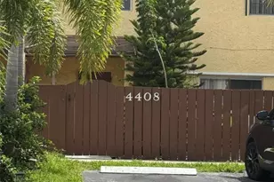 4408 NW 4th Ave, Pompano Beach, FL 33064 - Photo 2