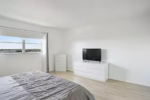 4751 NW 21st St, Lauderhill, FL 33313 - Photo 14