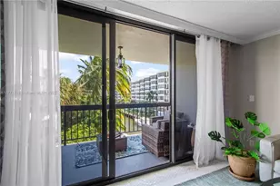 4800 Bayview Dr, Fort Lauderdale, FL 33308 - Photo 12