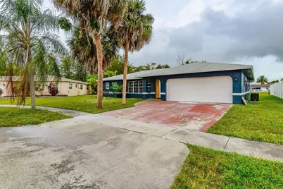 22500 Labrador Street, Boca Raton, FL 33428 - Photo 2