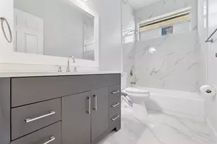 1774 SW Commargo, Port Saint Lucie, FL 34987 - Photo 8