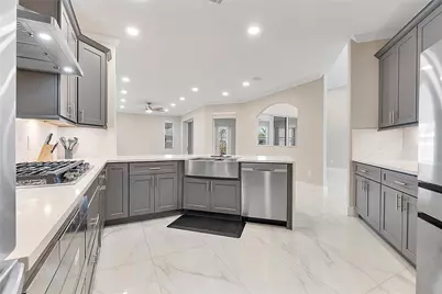 1774 SW Commargo, Port Saint Lucie, FL 34987 - Photo 4