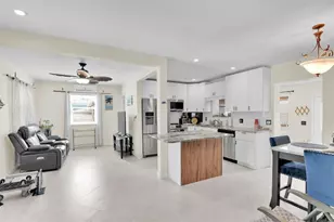 5221 NE 16th Ave, Pompano Beach, FL 33064 - Photo 4