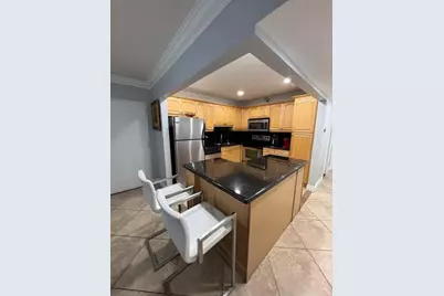 700 SE 2nd Avenue #409, Deerfield Beach, FL 33441 - Photo 4
