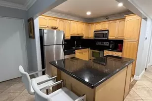 700 SE 2nd Ave, Deerfield Beach, FL 33441 - Photo 4