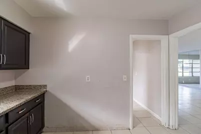 404 NW 5th Avenue, Boynton Beach, FL 33435 - Photo 4