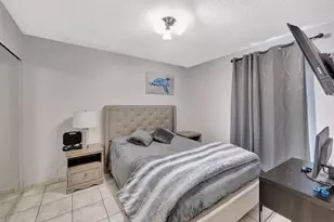 5336 NE 6th Ave, Oakland Park, FL 33334 - Photo 18