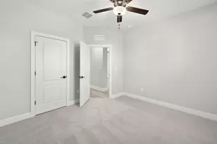 2583 SW Chestnut Ln, Port Saint Lucie, FL 34953 - Photo 16