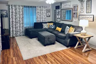 16 Amherst Ct, Royal Palm Beach, FL 33411 - Photo 10