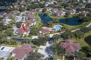 16 Amherst Ct, Royal Palm Beach, FL 33411 - Photo 2