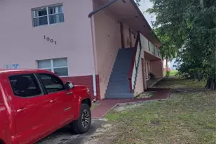 1001 SW 74th Ave, Pompano Beach, FL 33068 - Photo 4