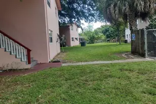 1001 SW 74th Ave, North Lauderdale, FL 33068 - Photo 1