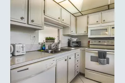 4705 NW 35th Street #411, Tamarac, FL 33319 - Photo 10