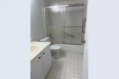 3402 Bimini Lane #E2, Pompano Beach, FL 33066 - Photo 32