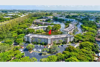 3402 Bimini Lane #E2, Pompano Beach, FL 33066 - Photo 2