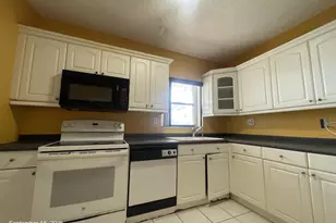 840 NE 199th St, Miami, FL 33179 - Photo 4