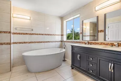 1325 Camellia Circle, Weston, FL 33326 - Photo 22