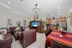 4122 NE 22nd St, Homestead, FL 33033 - Photo 8