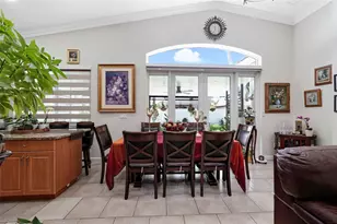 4122 NE 22nd St, Homestead, FL 33033 - Photo 10