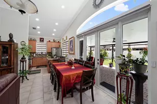 4122 NE 22nd St, Homestead, FL 33033 - Photo 10