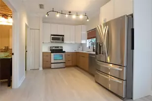 13519 SW 50th Ct, Miramar, FL 33027 - Photo 8