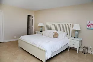 521 N Riverside Dr, Pompano Beach, FL 33062 - Photo 10