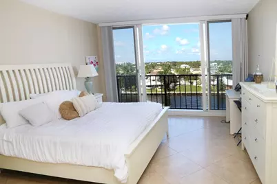 521 N Riverside Drive #602, Pompano Beach, FL 33062 - Photo 8