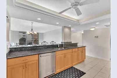 1150 Hillsboro Mile #402, Pompano Beach, FL 33062 - Photo 16