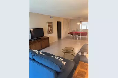 4301 Martinique Circle #L2, Pompano Beach, FL 33066 - Photo 6