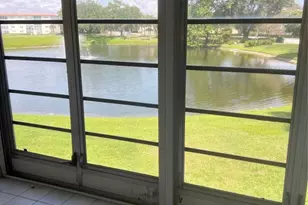 4301 Martinique Cir, Pompano Beach, FL 33066 - Photo 10