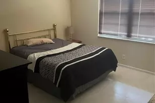 4301 Martinique Cir, Pompano Beach, FL 33066 - Photo 12