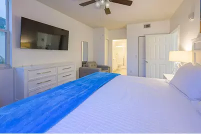 720 S Sapodilla Avenue #402, West Palm Beach, FL 33401 - Photo 6
