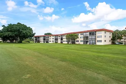 9411 N Hollybrook Lake Drive #310, Pembroke Pines, FL 33025 - Photo 22