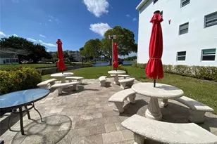 4101 Oakridge V, Deerfield Beach, FL 33442 - Photo 22