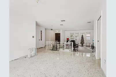 525 NE 58th Street, Miami, FL 33137 - Photo 16