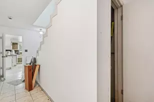 525 NE 58th St, Miami, FL 33137 - Photo 12