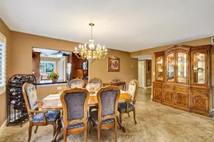 2210 SW 92nd Ter, Davie, FL 33324 - Photo 14