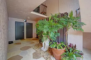 2210 SW 92nd Ter, Davie, FL 33324 - Photo 6