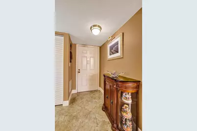 2210 SW 92nd Terrace #2702, Davie, FL 33324 - Photo 8