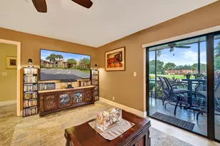 2210 SW 92nd Ter, Davie, FL 33324 - Photo 22