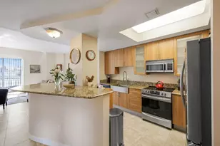 2631 NE 14th Ave Unit, Wilton Manors, FL 33334 - Photo 2