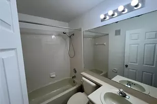 6756 Sienna Club Dr, Lauderhill, FL 33319 - Photo 20