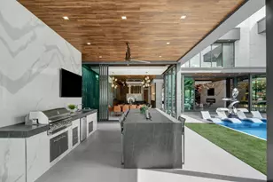 671 Middle River Dr, Fort Lauderdale, FL 33304 - Photo 26