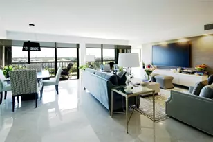 2450 Presidential Way, West Palm Beach, FL 33401 - Photo 1