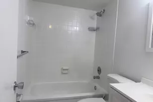 7420 NW 18th St, Margate, FL 33063 - Photo 16