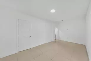 16010 NE 5th Ave, Miami, FL 33162 - Photo 26